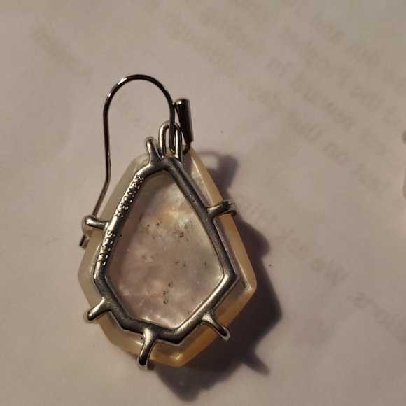 Kendra Scott Earrings - Picture 4 of 5